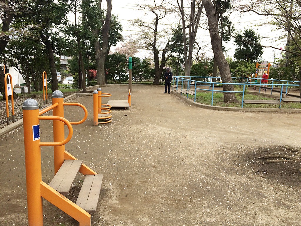 羽根木公園のストレッチエリア